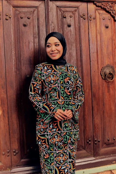 Chempaka Kurung Orange